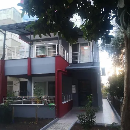 In Finike, 150 Meter Vom Entfernt 3 *