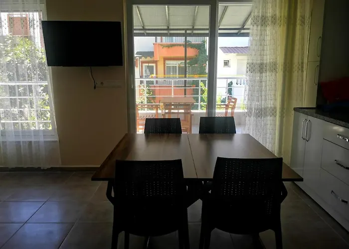 In Finike, 150 Meter Vom Entfernt 3 Apartman *