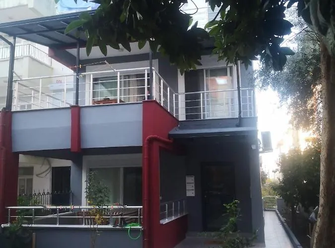 In Finike, 150 Meter Vom Entfernt 3 *